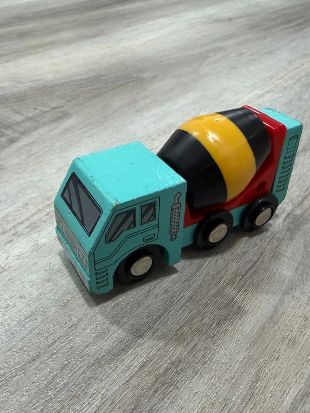 B. Toys toys wood